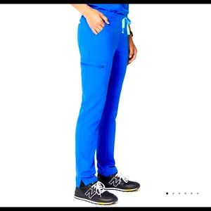 Yola Figs Scrub Pants